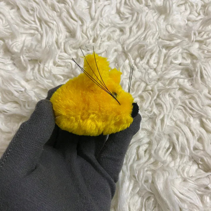 YELLOW STUFFED TOYS