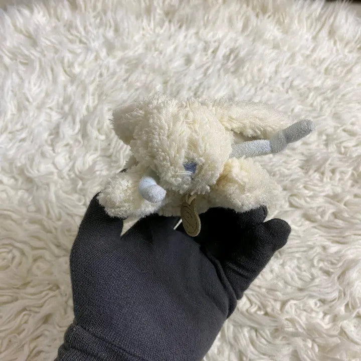 WHITE STUFFED TOYS