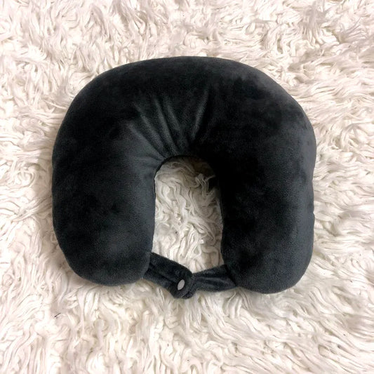 TRAVEL PILLOW
